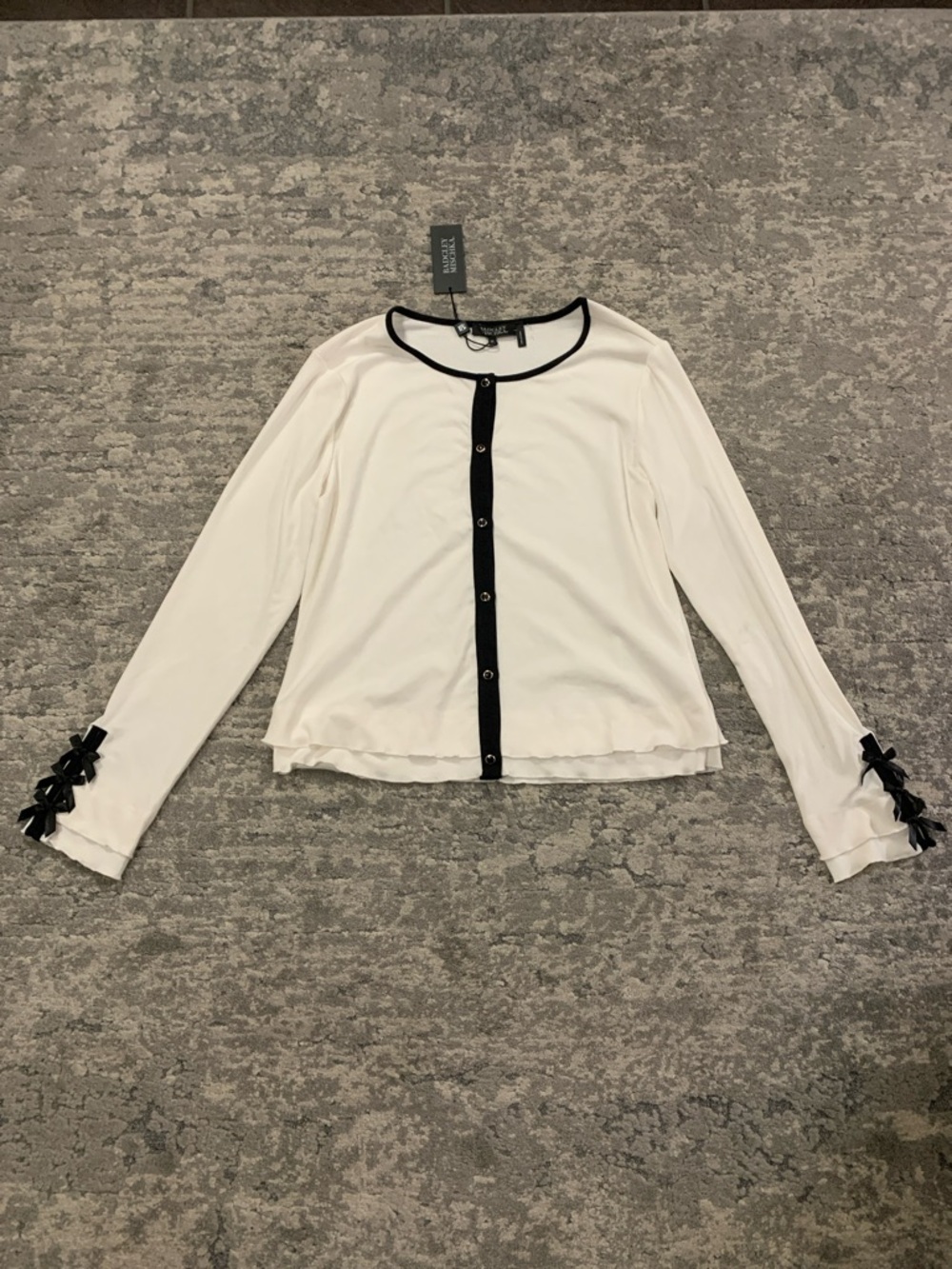 Badgley Mischka White Long-Sleeve Button-Down Top with Black Trim